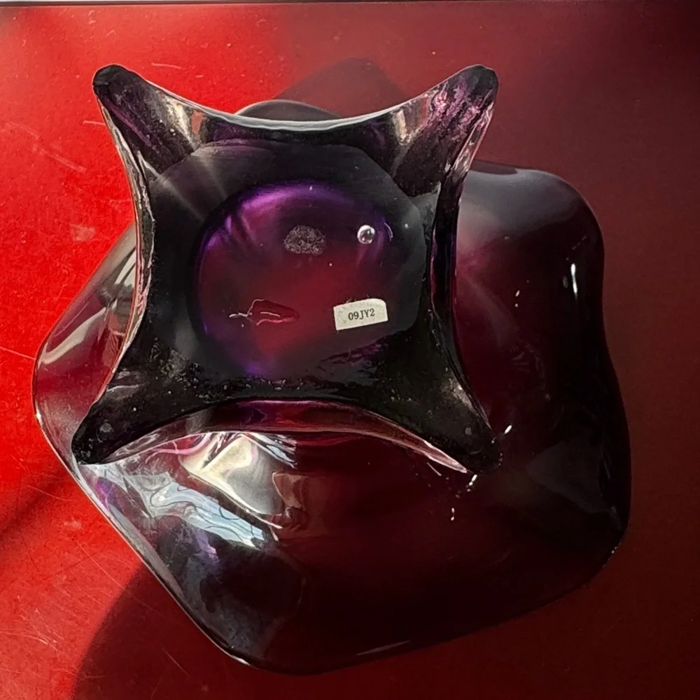 Vtg Amethyst Glass Vase Centerpiece Tulip Murano Style Purple 6.5x7.5 
vase # 2 - Picture 3 of 3